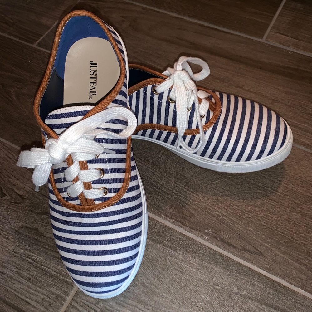 Just Fab Sneakers